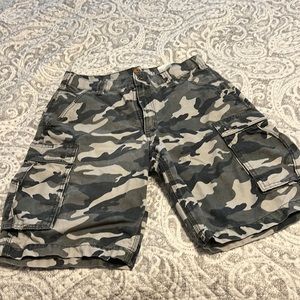Carhartt mens cargo shorts camouflage